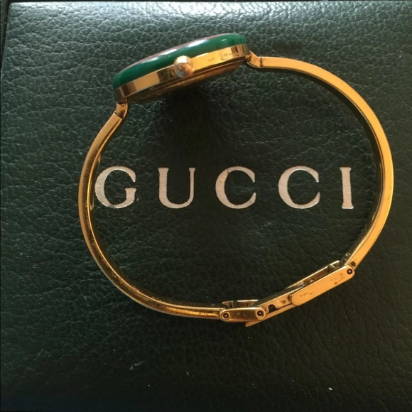 Gucci vintage watch ( Authentic) - Picture 3 of 8